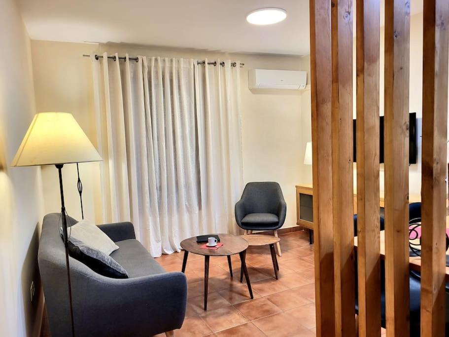 Flamenco, Apartamento Exclusivo De Dos Habitaciones En El Pleno Del Casco Antiguo, Alicante, Playa, Centro Historico, Rambla Kültér fotó