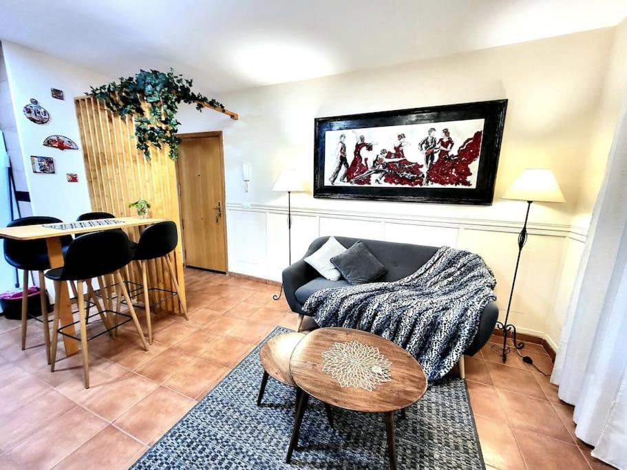 Flamenco, Apartamento Exclusivo De Dos Habitaciones En El Pleno Del Casco Antiguo, Alicante, Playa, Centro Historico, Rambla Kültér fotó